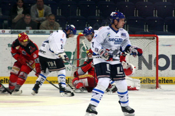 Scorpions061009   006.jpg